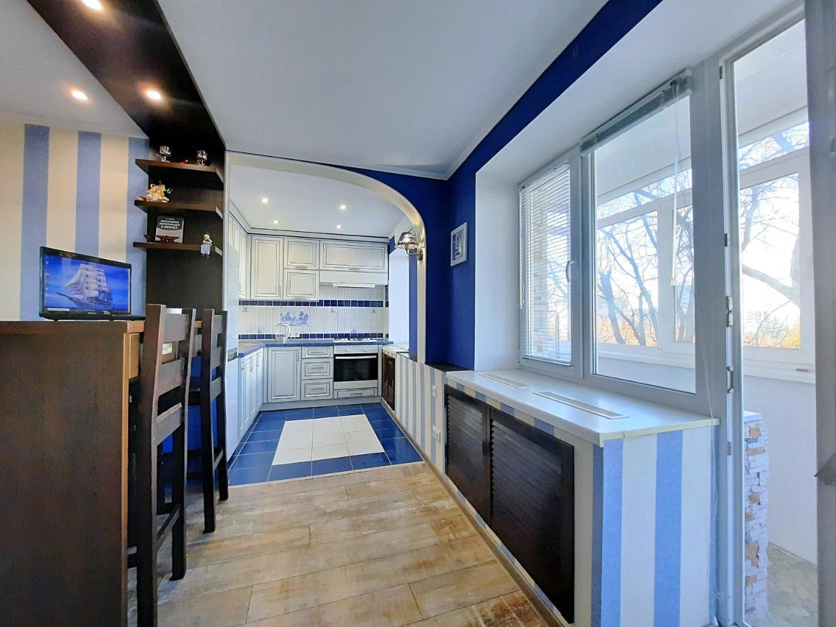 Sea Style - Сеть Апартаментов Alex Apartments Бесконтактное Заселение 24-7 Poltava Habitación foto